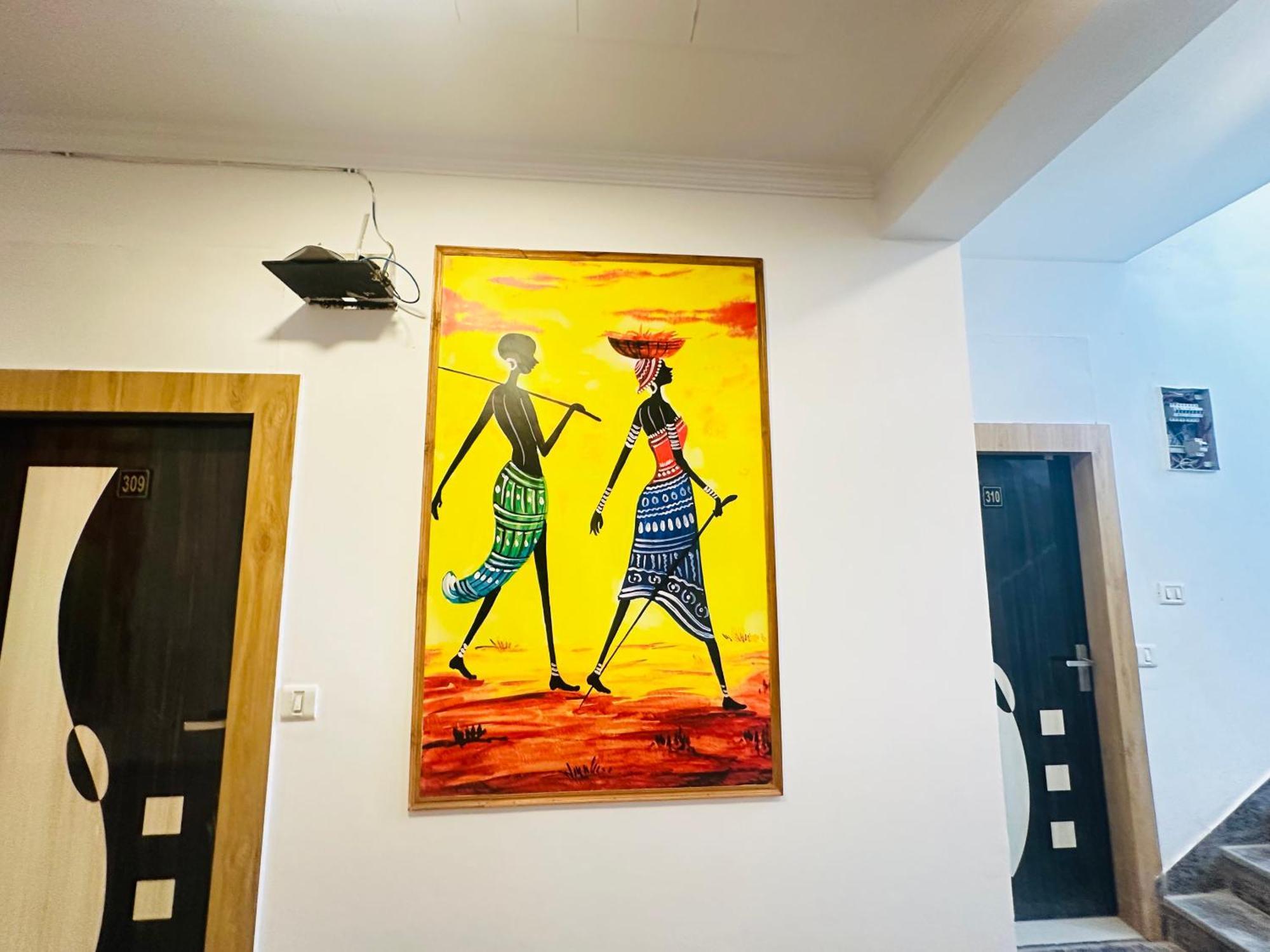 Hotel Vvs Near Delhi Airport 뉴델리 외부 사진